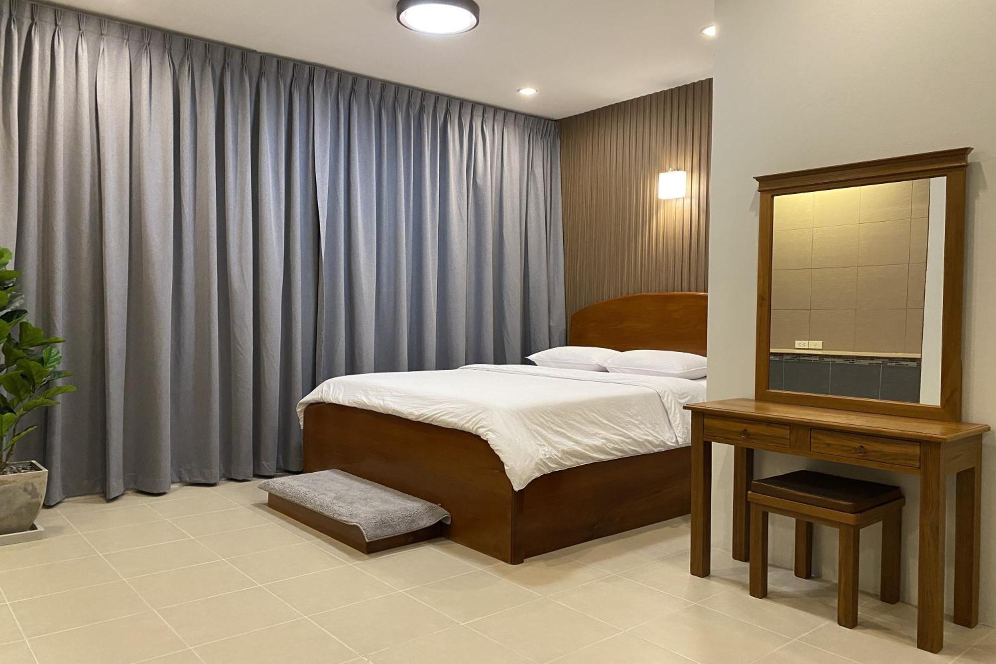 Sanaepatan Home Resort - เสน่ห์ป่าตาล โฮม รีสอร์ต Ban Buak Khang Ngoại thất bức ảnh