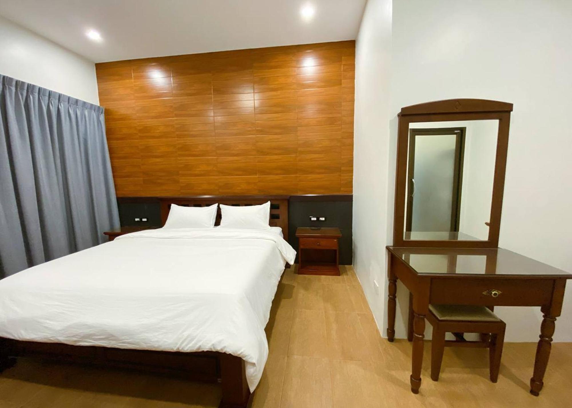 Sanaepatan Home Resort - เสน่ห์ป่าตาล โฮม รีสอร์ต Ban Buak Khang Ngoại thất bức ảnh