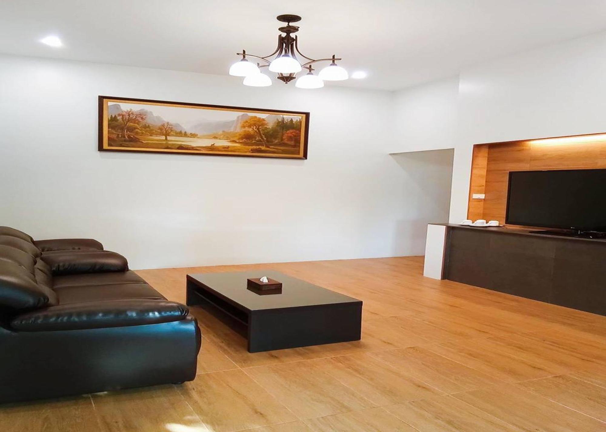 Sanaepatan Home Resort - เสน่ห์ป่าตาล โฮม รีสอร์ต Ban Buak Khang Ngoại thất bức ảnh