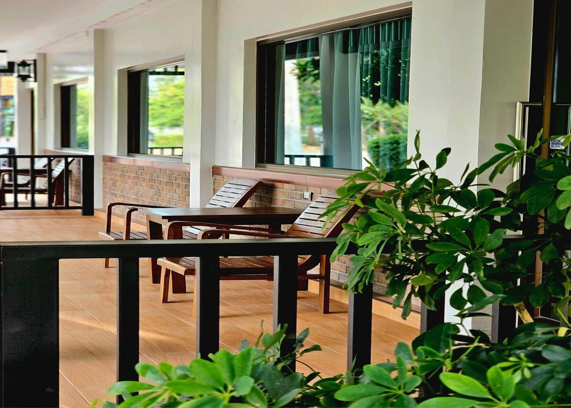 Sanaepatan Home Resort - เสน่ห์ป่าตาล โฮม รีสอร์ต Ban Buak Khang Ngoại thất bức ảnh